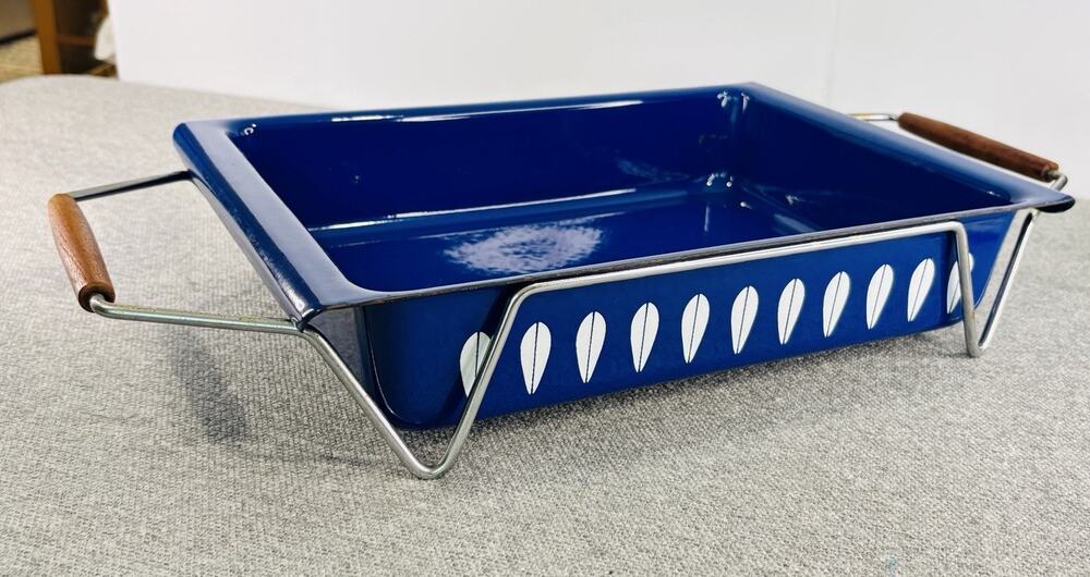Rare Cathrineholm Norway Royal Blue Lotus Lasagna Pan Stand MCM Vintage